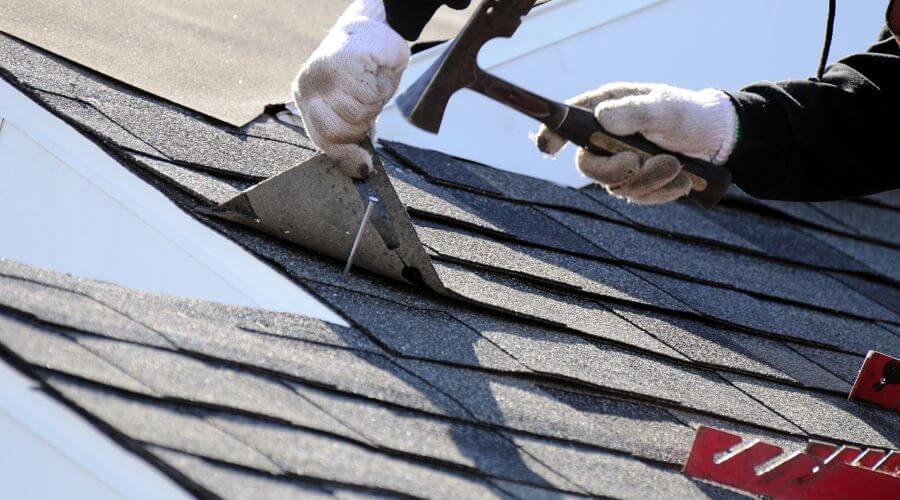 Expert flood damage restoration services in Centreville, MI